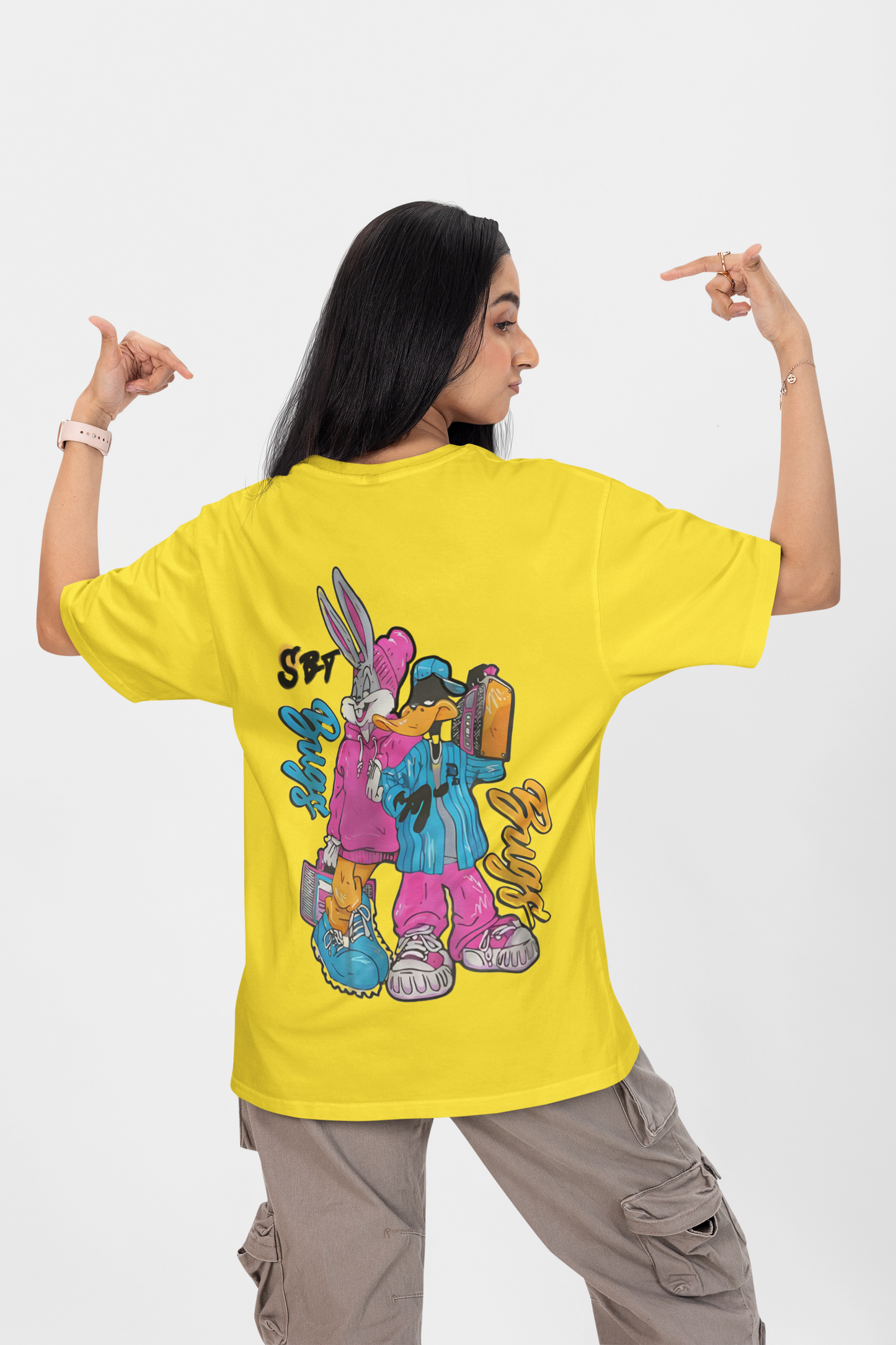 BUGS OVERSIZED T-SHIRT - Costa Moon