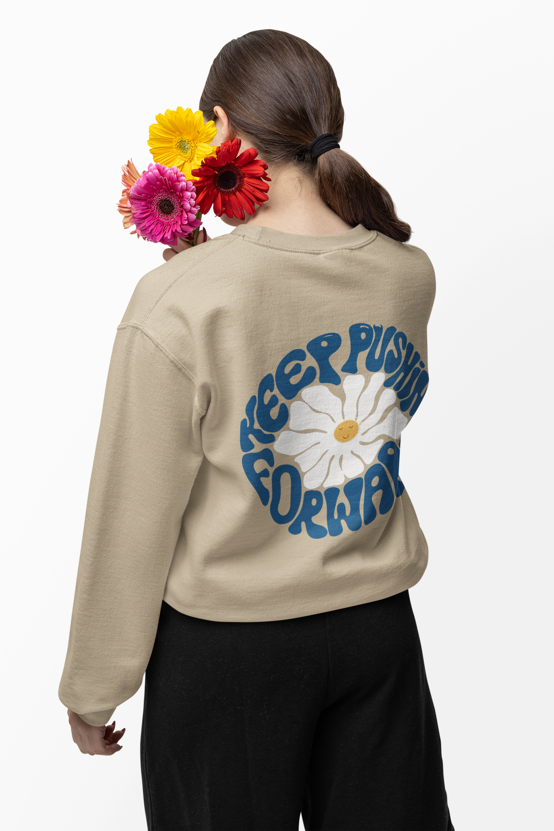 KEEP PUSHING FORWARD SWEATSHIRT - Costa Moon