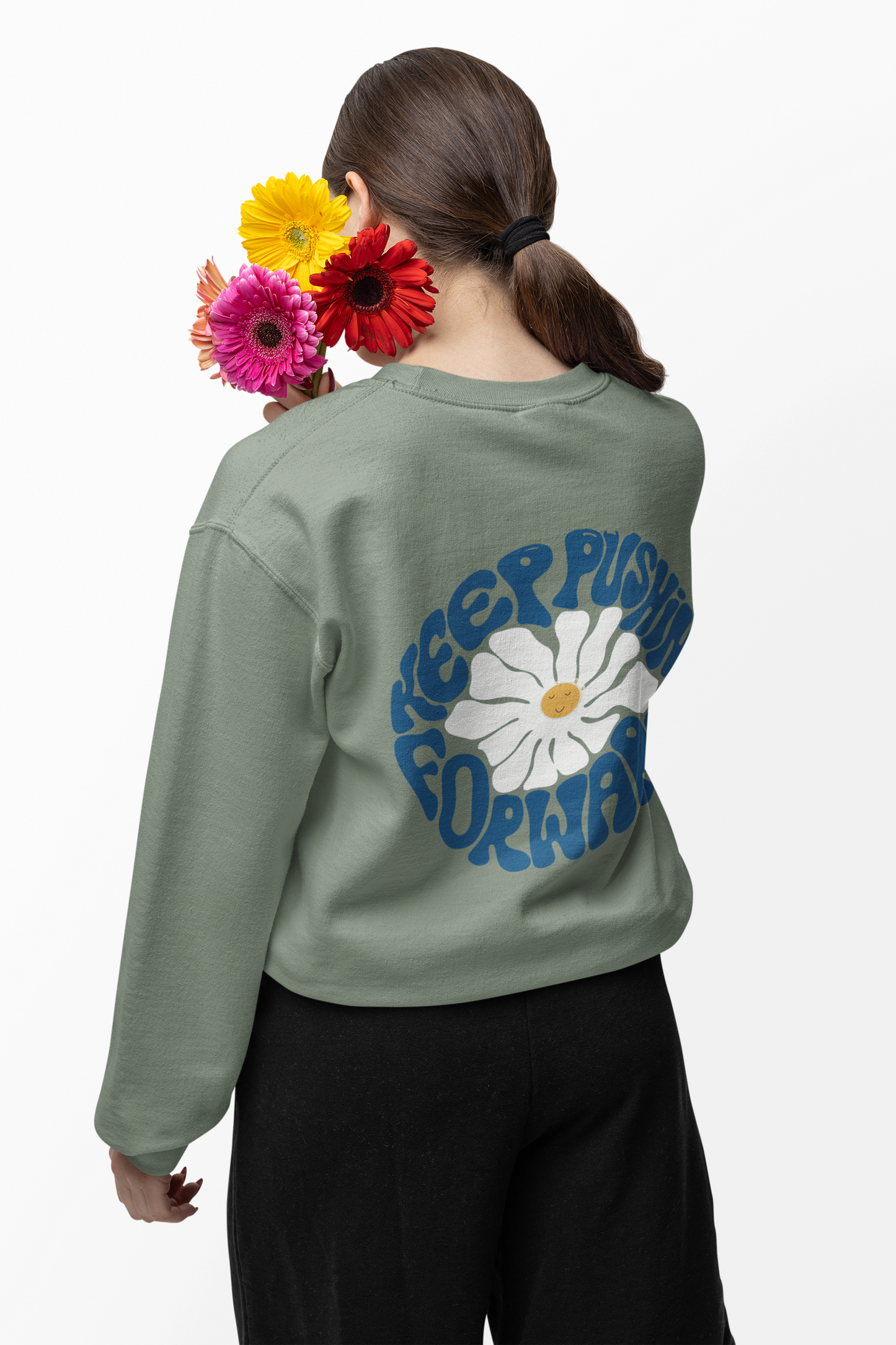 KEEP PUSHING FORWARD SWEATSHIRT - Costa Moon